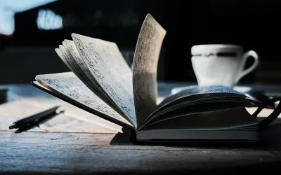 Comment écrire son premier roman : du récit à la publication